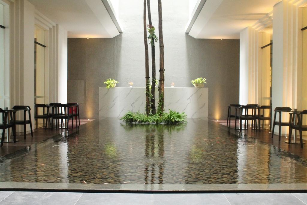 Delua Hotel จาการ์ตา ภายนอก รูปภาพ